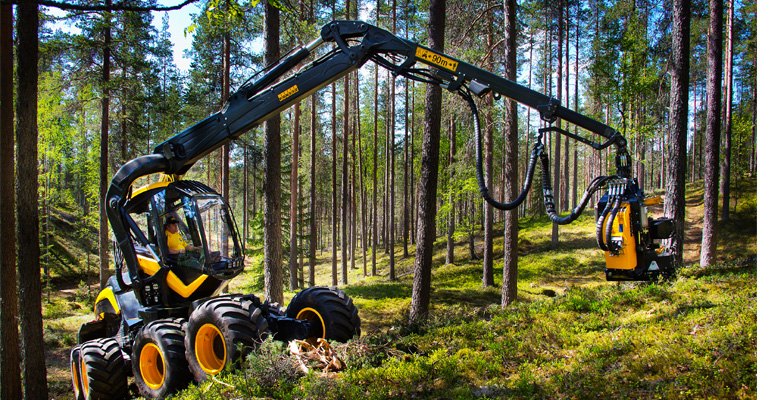 The Ponsse Scorpion harvester was big news at Elmia Wood 2013. This year it will be back in an updated form and put to work at the upcoming Elmia Wood 2017 (photo courtesy Ponsse).