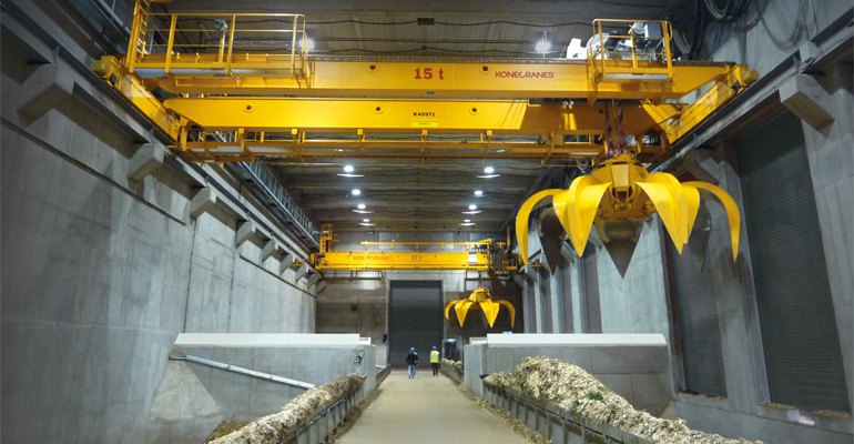 Two 15 tonne WTE cranes seen at Mölndal Energi's facility in Sweden (photo courtesy Konecranes).