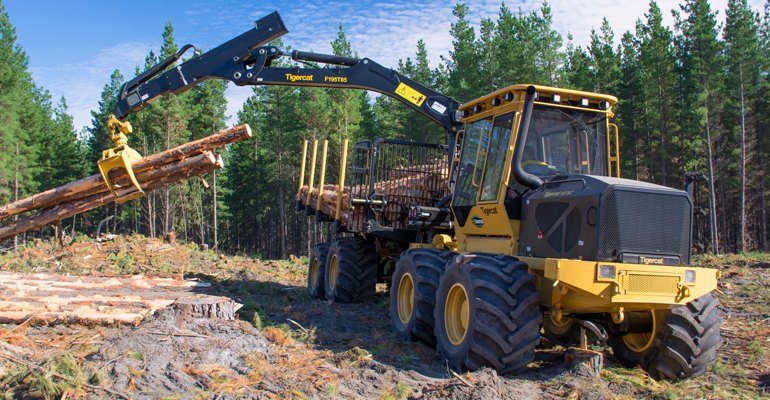 The largest forwarder in Tigercat's C-series can take a 25-tonne payload (photo courtesy Tigercat).
