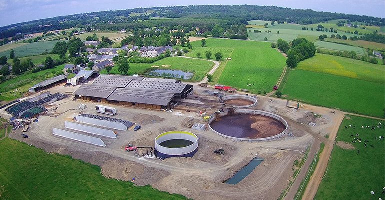 An aerial view of the HoSt Microferm+ anaerobic digestion (AD) plant with biogas upgrading and biomethane-to-grid currently under construction in Guichen, France (photo courtesy HoSt).