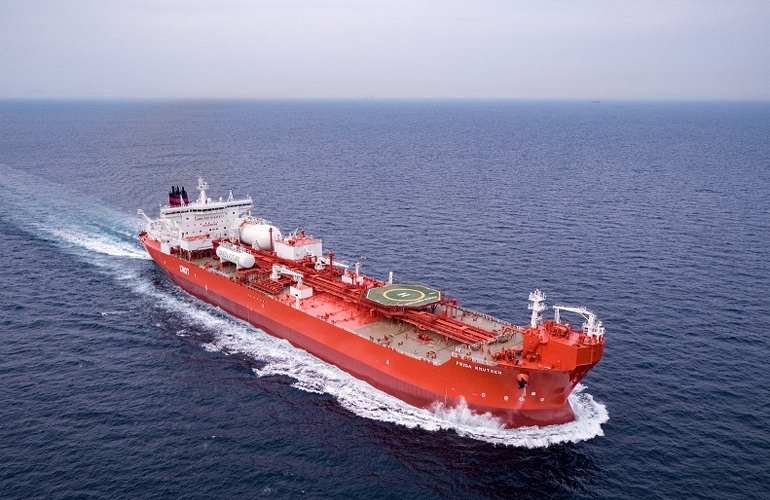 KNOT takes delivery of first LNG dual fuel shuttle tanker