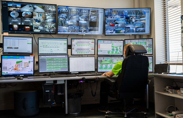 Process Control Room Rules Estonia - a leader in digitization and the cascaded use of biomass ...